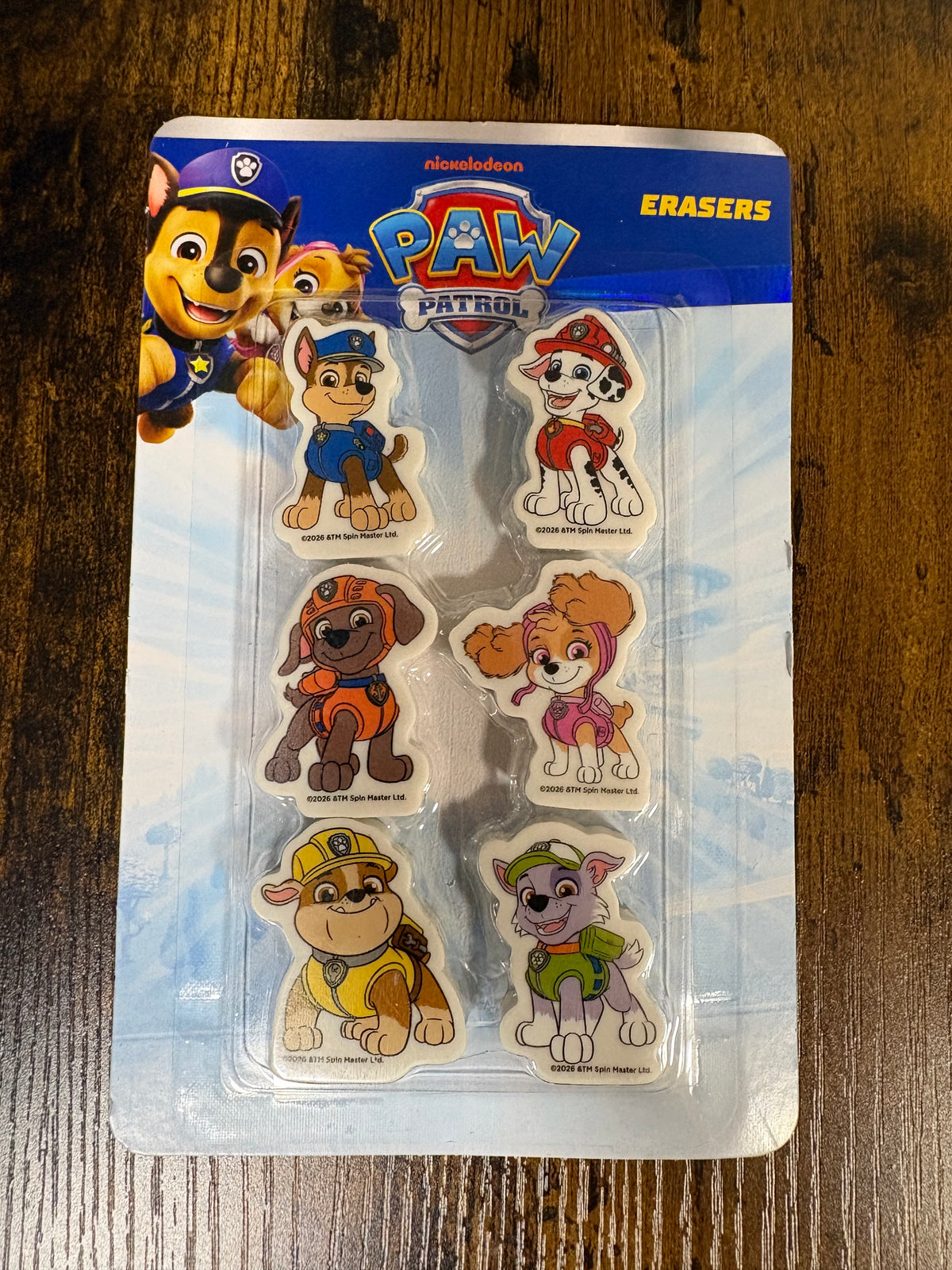 Pack de gommes Disney / Pokémon / Marvel