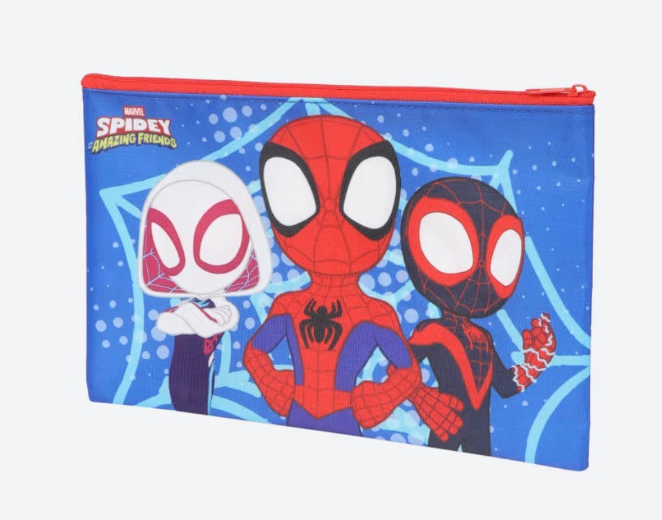 Pochettes avec divers modèle sous licence
